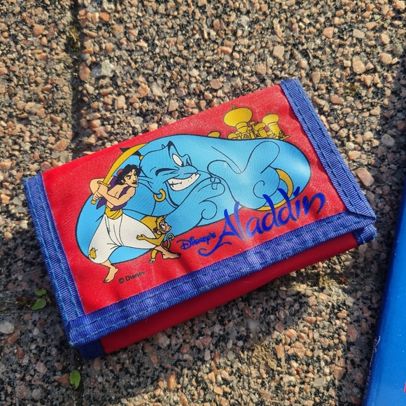 Vintage Aladdin Book & Wallet - Picture 2 of 8